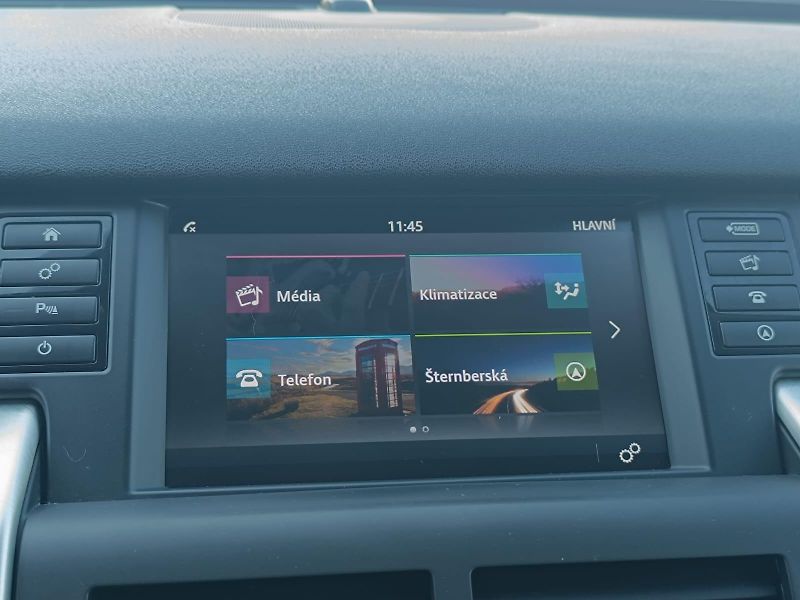 Land Rover Discovery Sport 2,0/110kW, Tdi SE 4x4, AUTOMAT - fotka 24 z 31