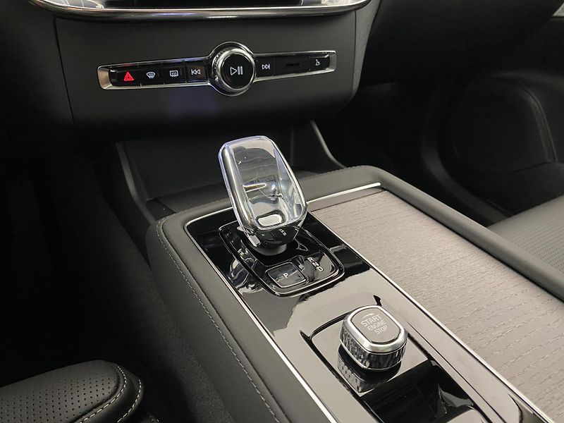 Volvo XC90 (2026) T8 AWD Plug-in BRIGHT ULTRA - fotka 41 z 76