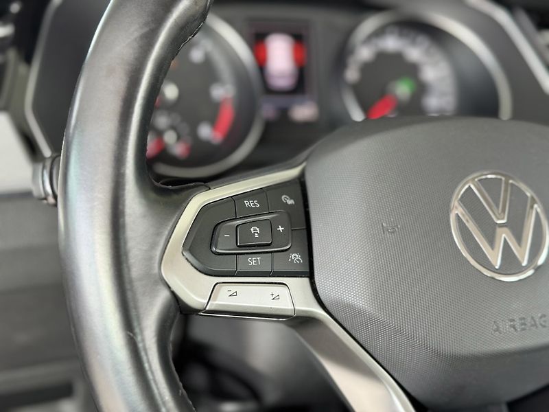 Volkswagen Passat 2,0TDI DSG*Navi*Distronic*DPH - fotka 24 z 34