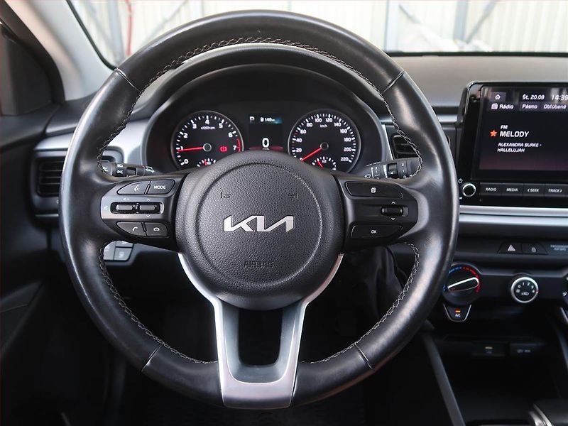Kia Rio (2022) 1.0 T-GDI, Automat, Serv.kniha - fotka 18 z 18