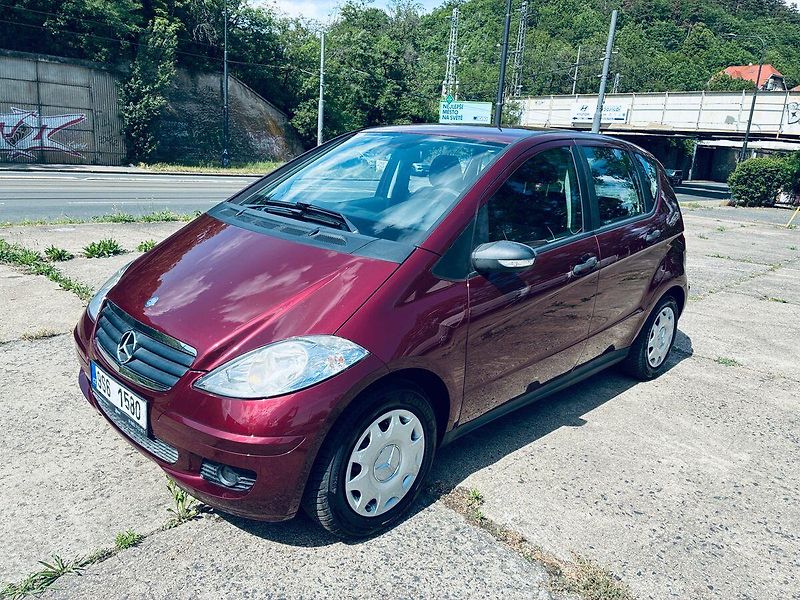 Mercedes-Benz Třídy A A160 CDi  60 kW  1.maj ČR půvo - fotka 2 z 17