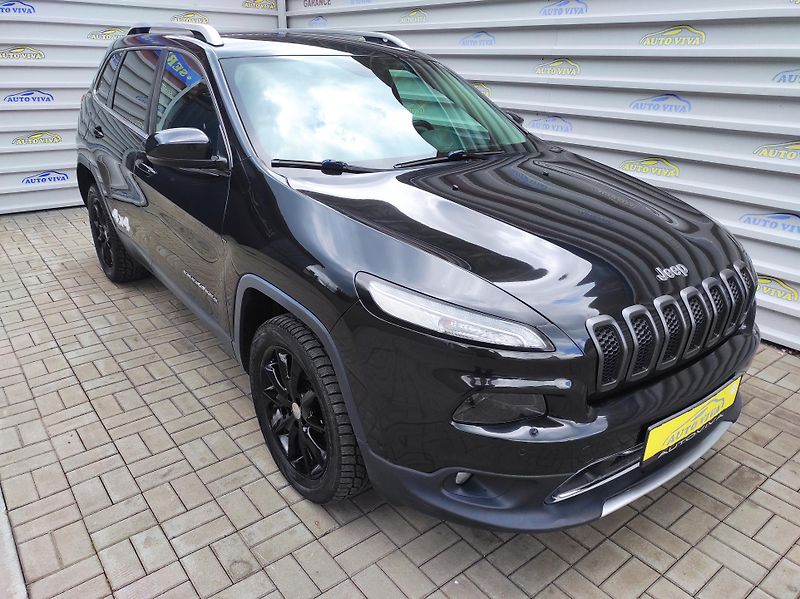 Jeep Cherokee 2,2M-Jet 4x4, AT, NAVI, Tažné! - fotografie inzerátu