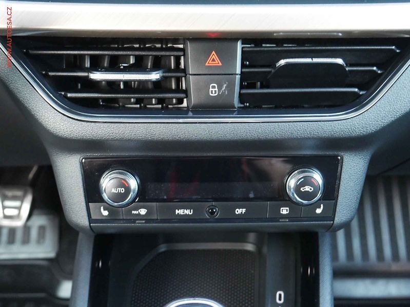 Škoda Kamiq (2021) 1.0 TSi, ČR, Style - fotka 13 z 16