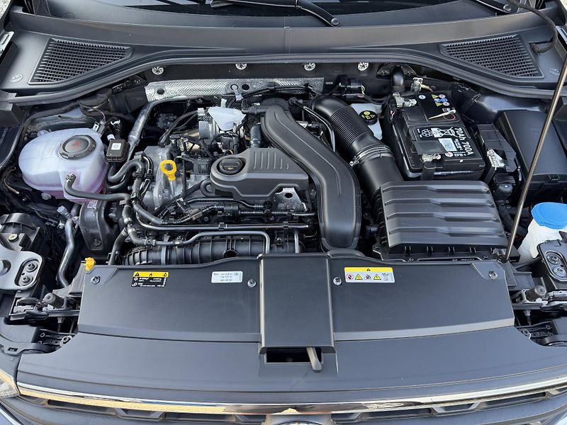 Volkswagen T-Roc 1,5 TSi/110kW LIFE - DSG,TZ,.. - fotka 56 z 67