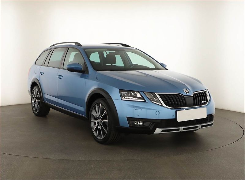 Škoda Octavia (2019) Scout 2.0 TSI - fotografie inzerátu