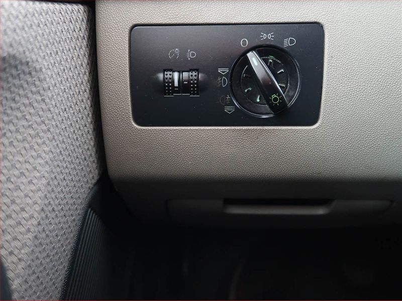 Škoda Fabia (2004) 1.2, nová STK, Tažné - fotka 15 z 15