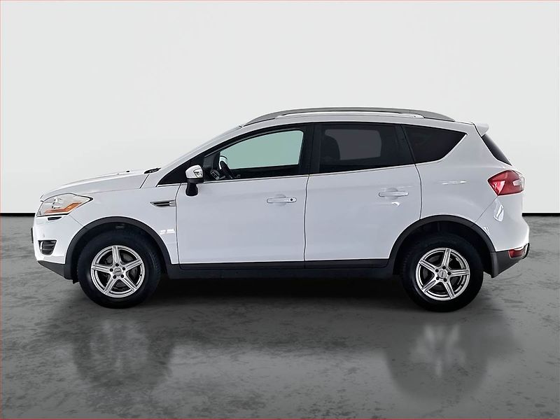 Ford Kuga (2010) 2.0 TDCi, Navi, Tempomat - fotka 3 z 16