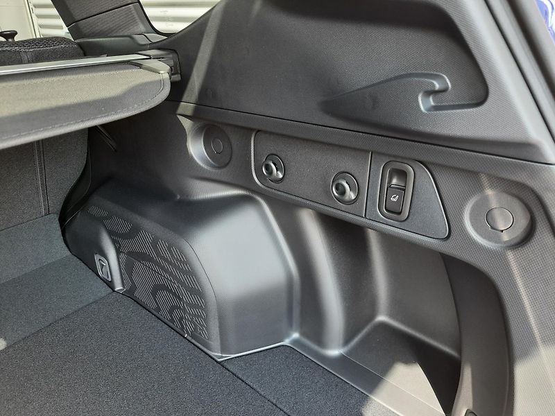 Subaru Forester (2026) NOVÝ FORESTER 2,0i COMFORT - fotka 40 z 68