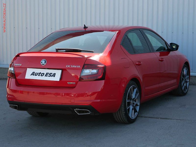 Škoda Octavia (2019) 2.0 TDi, 2.maj,ČR, RS, DSG - fotka 4 z 26