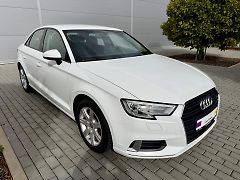 Audi A3 (2018) 1.0 TFSI Sport - fotografie inzerátu