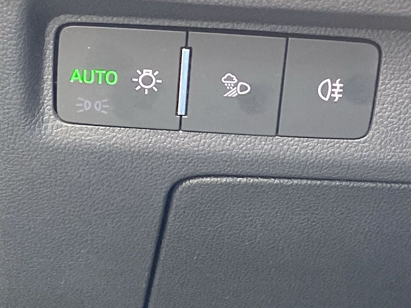 Škoda Enyaq (2022) iV 60 Sportline - fotka 27 z 38