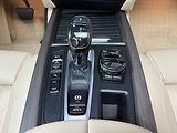 BMW X5 40d xDrive INDIVIDUAL, PANO, B - náhled 23