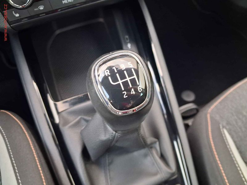 Škoda Kamiq (2021) 1.0 TSi, Style - fotka 12 z 19
