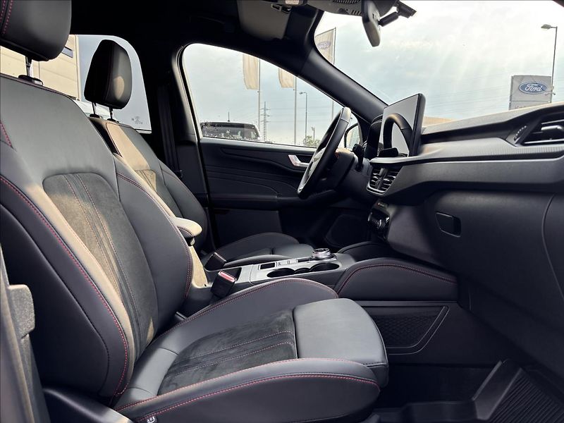 Ford Kuga 2,5 PHEV  ST-Line X  AUT DPH - fotka 20 z 46