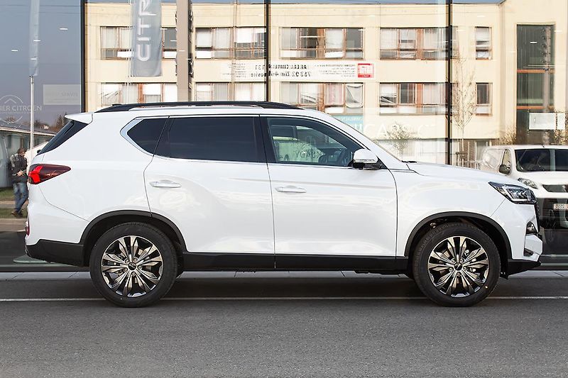 KGM Rexton (2026) 2,2 e-XDI 4WD Shift-by-wire PR - fotka 4 z 22