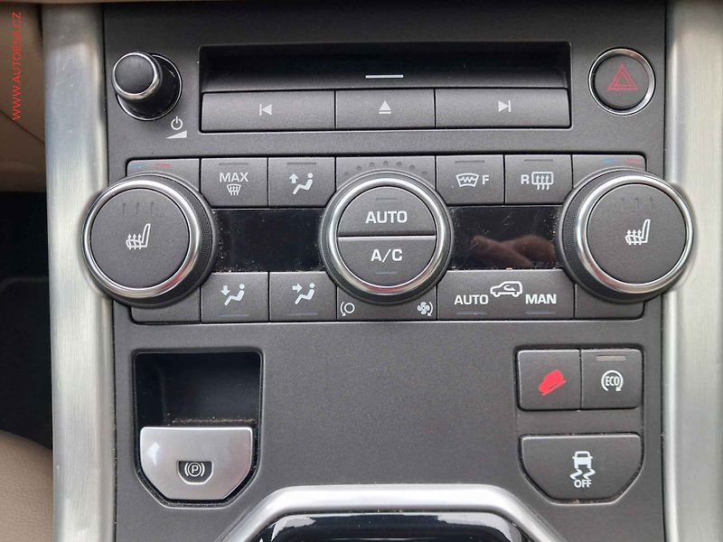 Land Rover Range Rover Evoque (2014) 2.2 TD4 4x4, Pure, AT, bixen - fotka 14 z 20