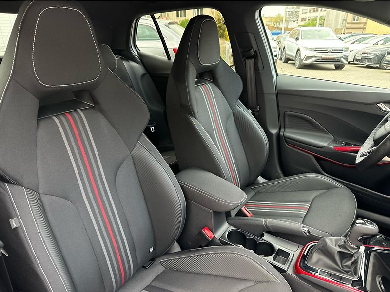 Škoda Fabia Monte Carlo 1,0 TSI 85 kW 7-st - fotka 17 z 24