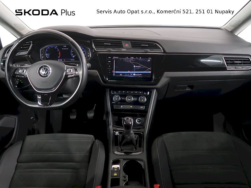 Volkswagen Touran (2022) HIGHLINE 1.5TSI 110KW EVO - fotka 5 z 41