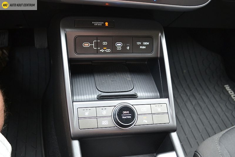 Hyundai Kona 1,6 T-GDI 2WD DCT SMART TECHNO - fotka 23 z 50
