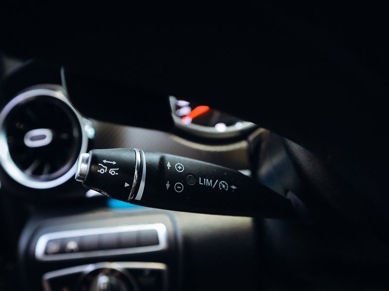 Mercedes-Benz Třídy V V 300d AMG 4MATIC, Panorama - fotka 13 z 29