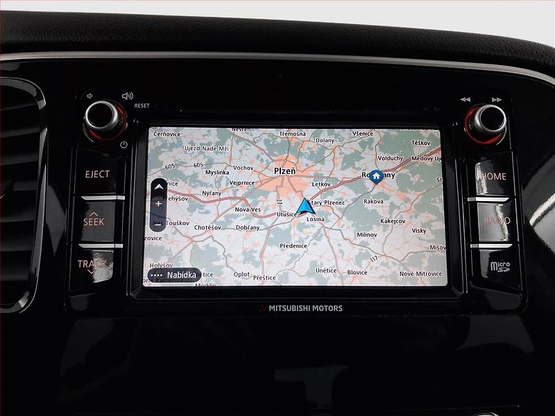 Mitsubishi Outlander (2021) Intense 2.0, Automat - fotka 13 z 20