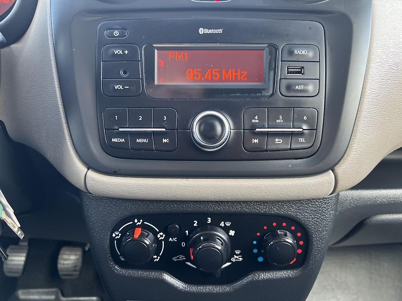Dacia Dokker 1.6SCe PŮVOD ČR 1.MAJ odp.DPH - fotka 16 z 31