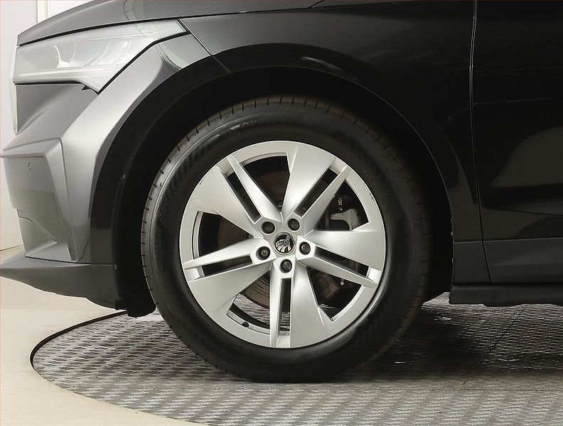 Škoda Enyaq (2021) iV 80 (82 kWh), SoH 90% - fotka 14 z 31