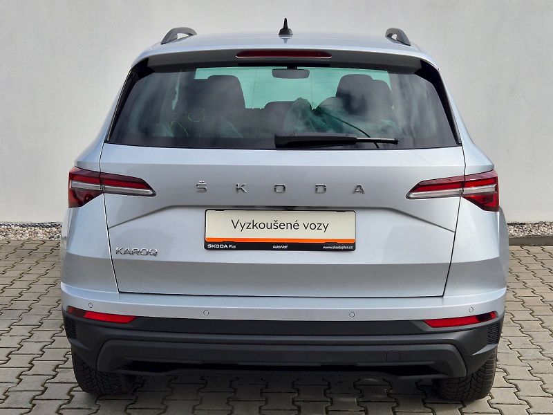 Škoda Karoq (2024) Ambition 1.5TSi 110kW 6°manuál - fotka 9 z 25