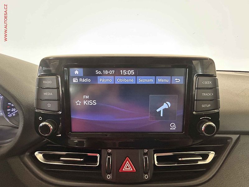 Hyundai i30 (2023) 1.0 T-GDi, 2.maj,ČR, Smart - fotka 14 z 18