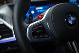 BMW XM (2025) 50e MASÁŽ PANORAMA B&W TAŽNÉ   - náhled 24