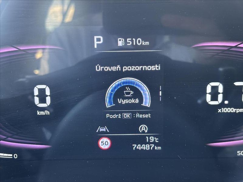 Kia Sportage 1,6 TGDi AT Exclusive ZÁRUKA - fotka 41 z 44