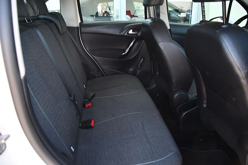 Citroën C3 1.2i KLIMA 2xKOLA ČR - fotka 20 z 27