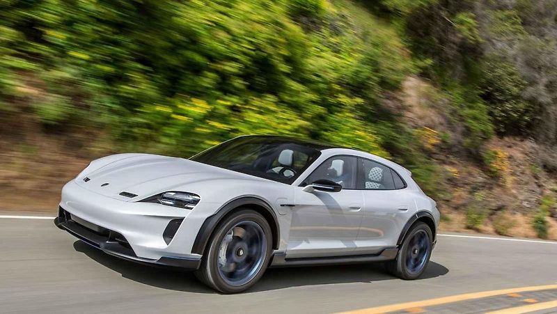 Mission E Cross Turismo Concept