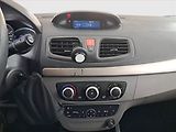 Renault Mégane (2011) 1.6 16V, po STK, Klima - náhled 12