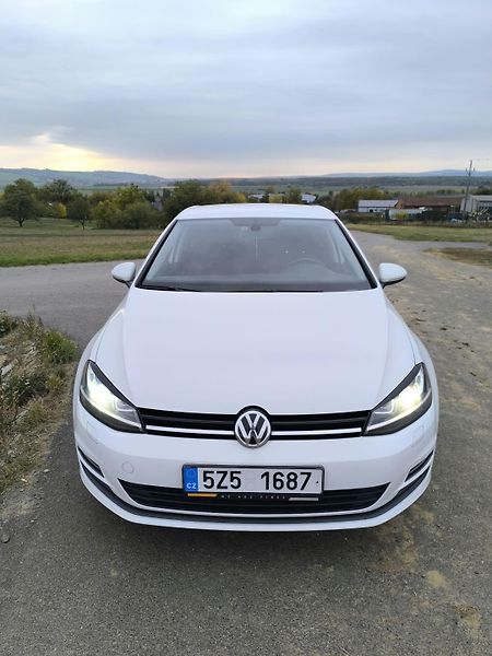 Volkswagen Golf (2016) VW Golf VII - fotka 3 z 13