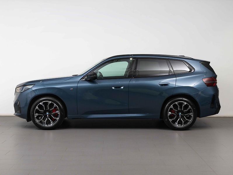 BMW X3 M50 xDrive - fotka 3 z 22