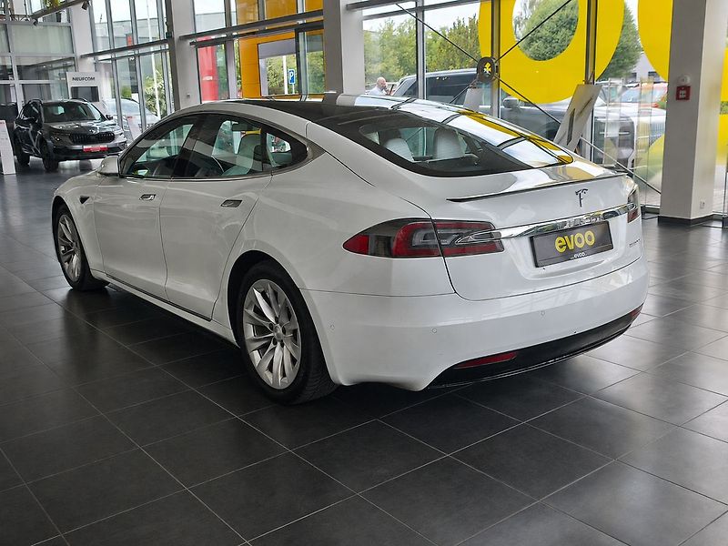 Tesla Model S Raven, FSD, Ludi+,Nová baterie - fotka 8 z 21