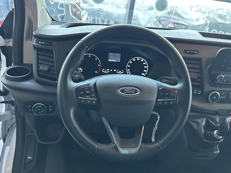 Ford Transit Custom Trend 340 L1 2.0EB 130k kombi - fotka 15 z 23