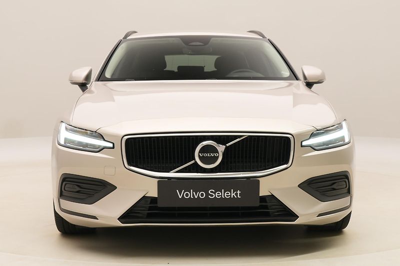 Volvo V60 B4 CORE AUT CZ - fotka 15 z 58