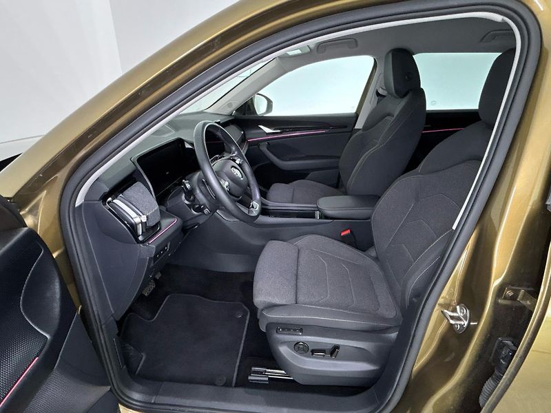 Škoda Kodiaq Selection 4x4 DSG - fotka 7 z 32