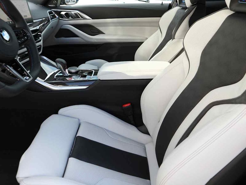 BMW M4 (2026) - fotka 8 z 10