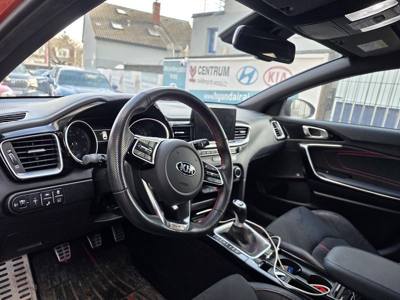 Kia Pro_Ceed 1.6-V ZÁRUCE-MAX.VÝBAVA-NAVI - fotka 3 z 10