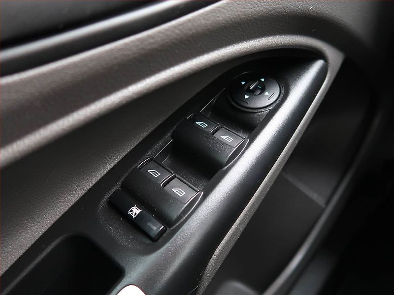 Ford Tourneo Connect (2022) Maxi Trend 1.5 EcoBlue, 5Míst - fotka 15 z 20