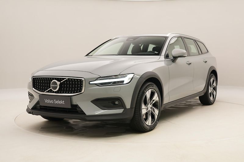 Volvo V60 CC B4 AWD BRIGHT PLUS AUT  - fotografie inzerátu