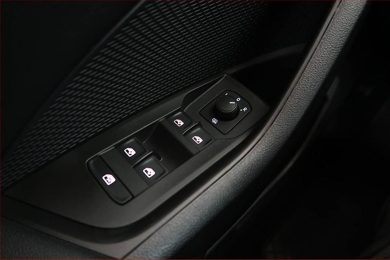 Škoda Octavia (2020) Ambition 2.0 TDI - fotka 16 z 16