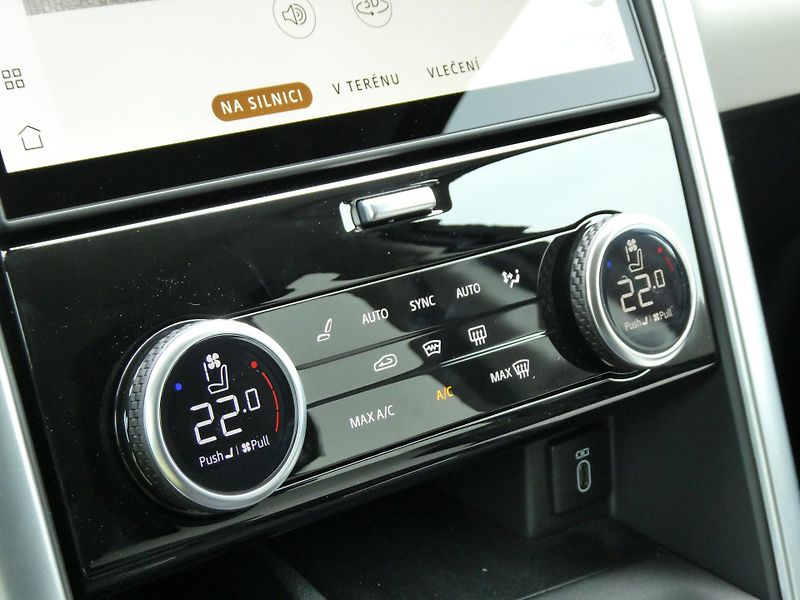 Land Rover Discovery (2026) 5 3,0  S D250 - fotka 31 z 39