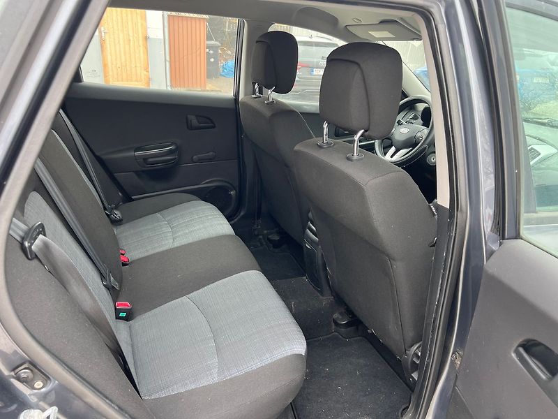 Kia Ostatní 1.6 CRDi - fotka 7 z 15
