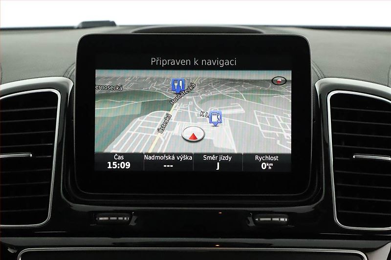 Mercedes-Benz GLE (2016) AMG line 400 4MATIC - fotka 13 z 27