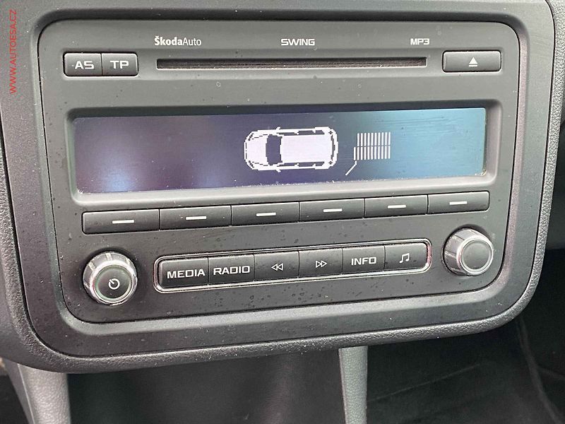 Škoda Roomster (2011) 1.2 TSi, Style Plus, panor, - fotka 17 z 17
