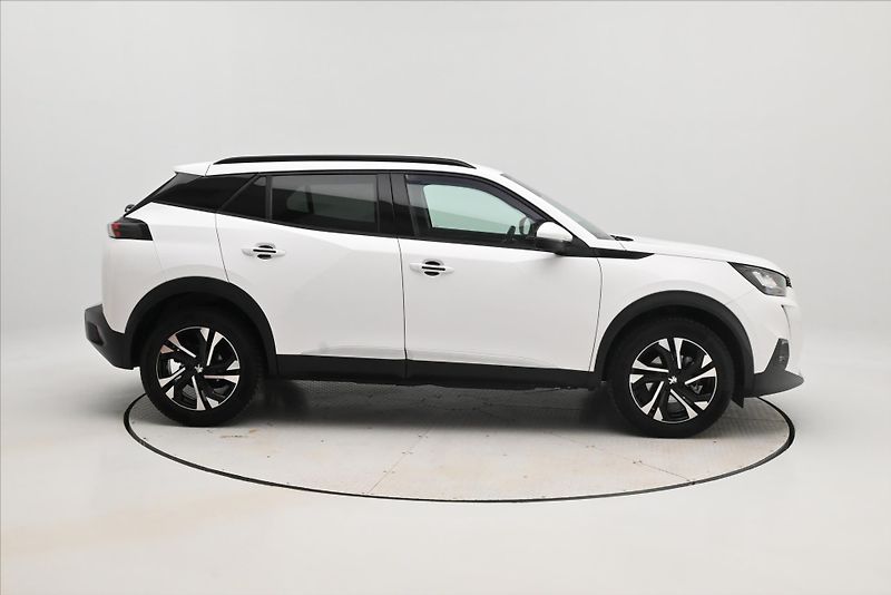 Peugeot 2008 1,5 HDI 81kW LED TAŽNÉ Záruka - fotka 4 z 31